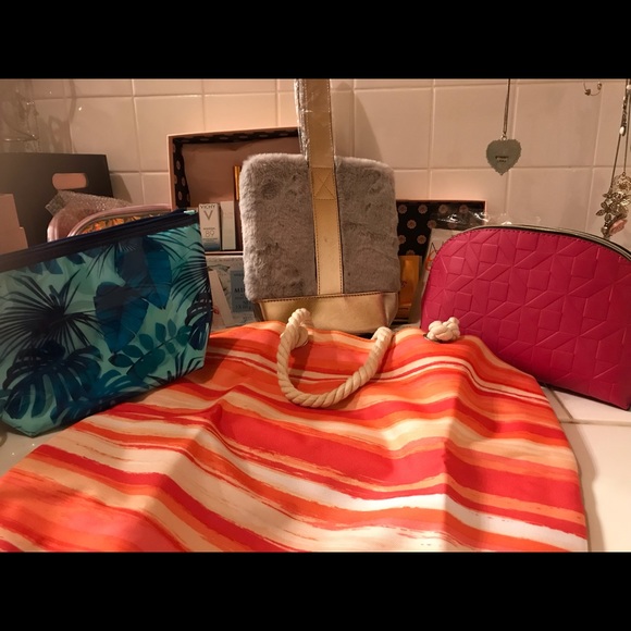 25 piece bundle - Picture 6 of 7